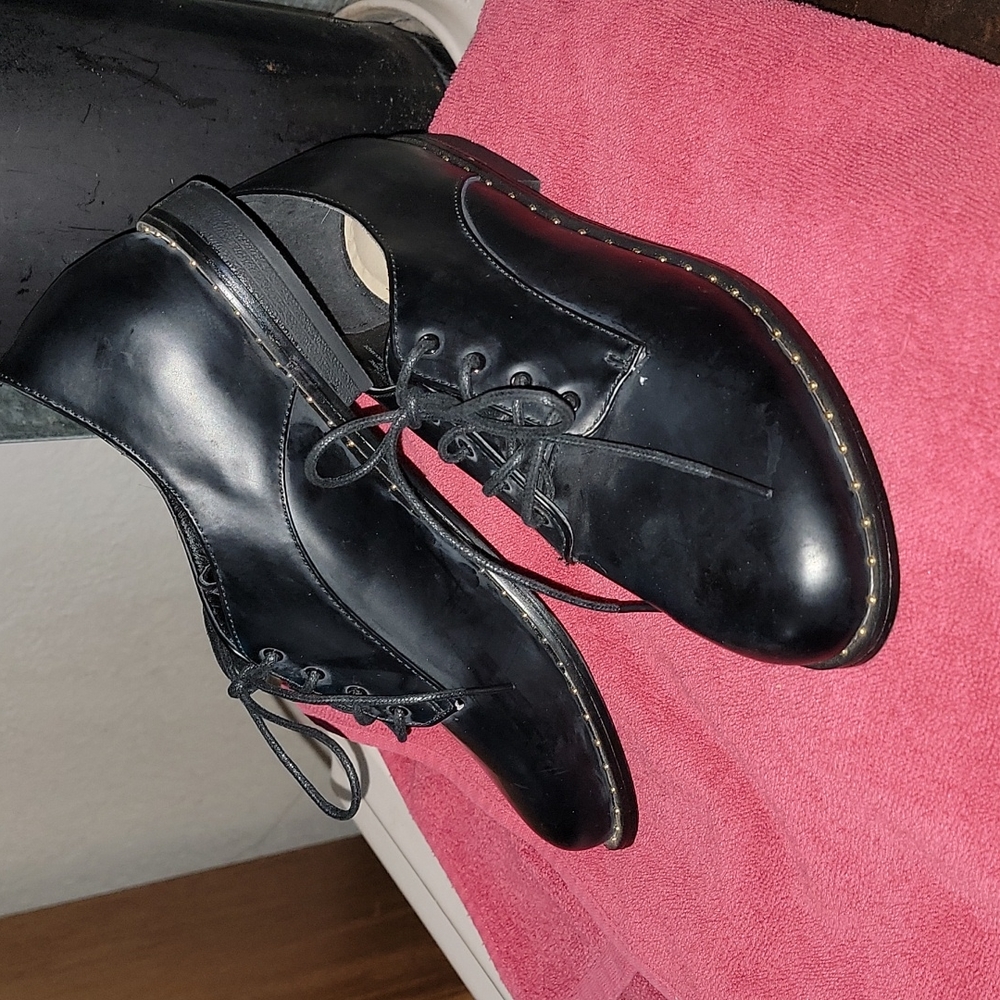 Business Attire Shoes